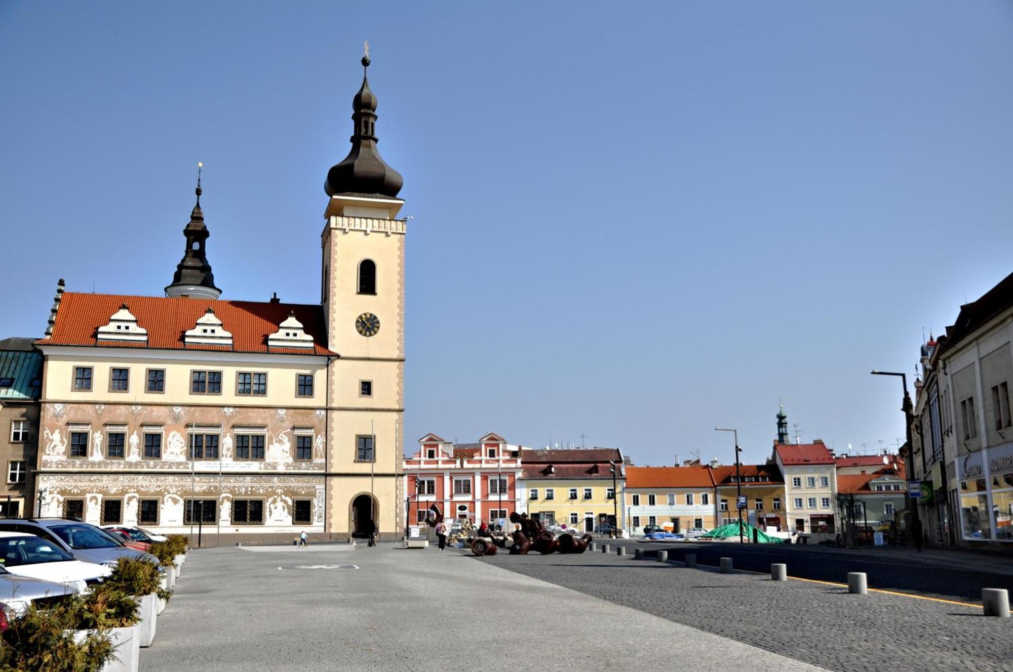 Hotel U Hradu Mlada Boleslav Bagian luar foto